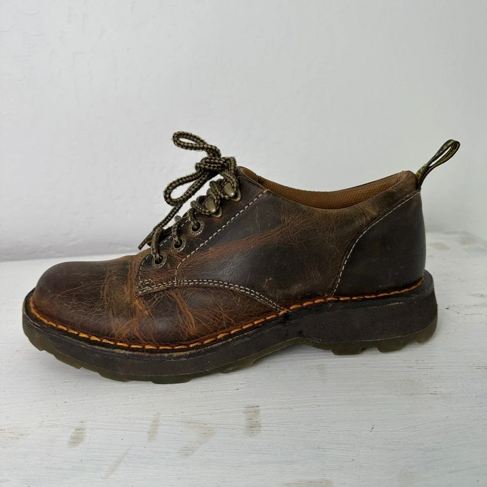 Dr. Martens Shoes Mens 8 Lachlan Brown Distressed Leather Oxford AW004